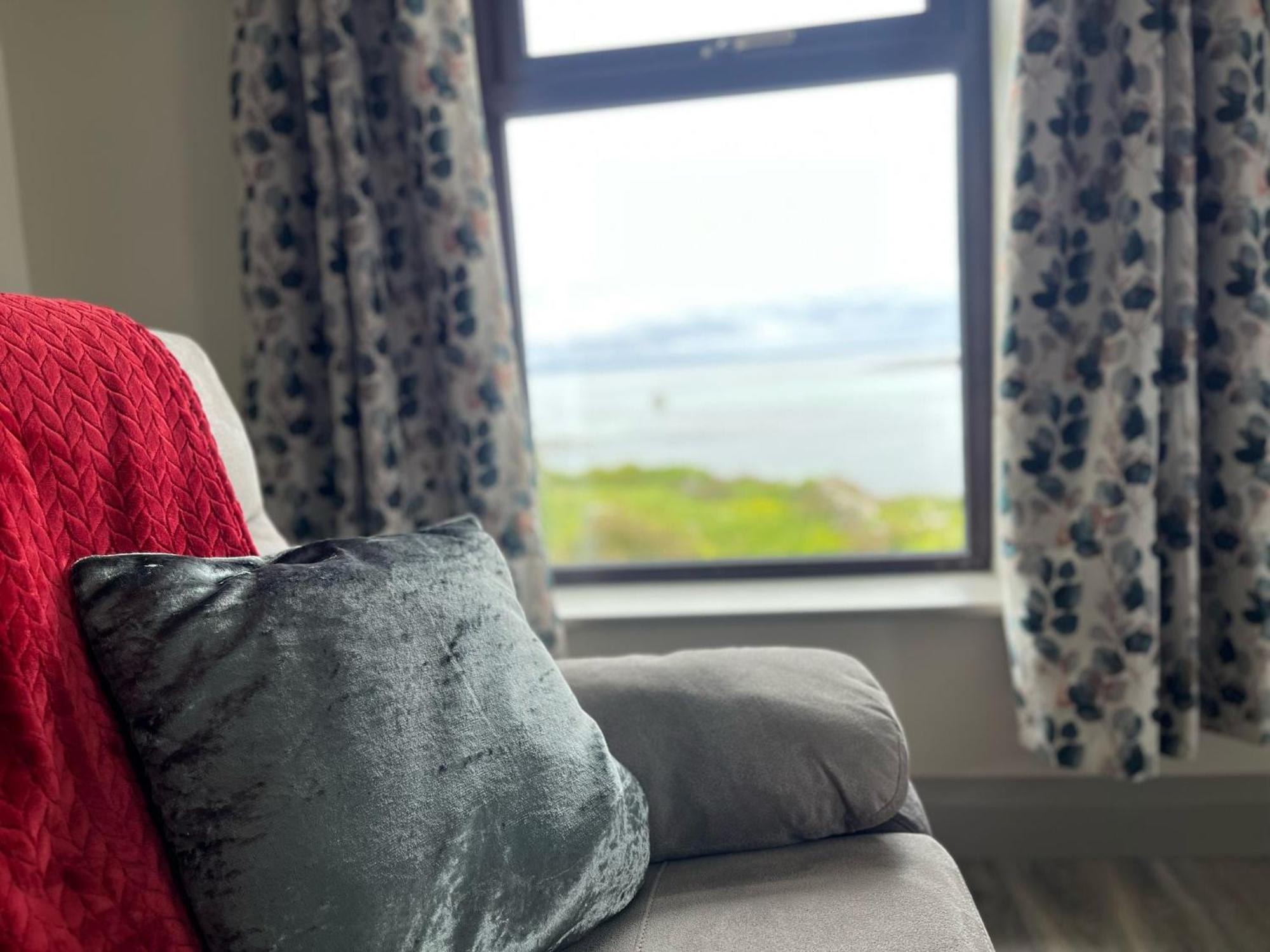 Tigh Fitz Apartments - Inis Mor, Aran Island Bagian luar foto